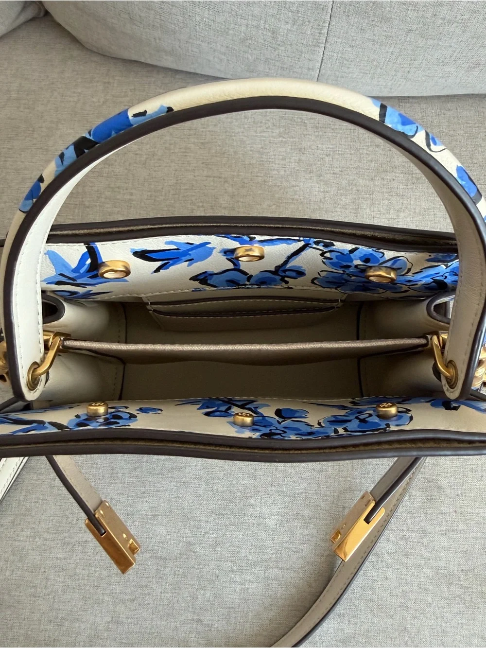 Tory Burch Petite Lee Radziwill Double Bag